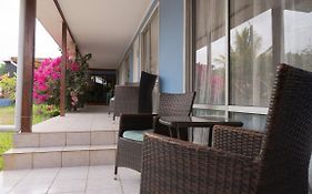 Hostal Petero Atamu